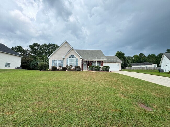 3854 Wheaton Ct in Snellville, GA - Building Photo - Building Photo