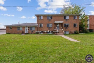 1733 Christian Ave in Toledo, OH - Building Photo