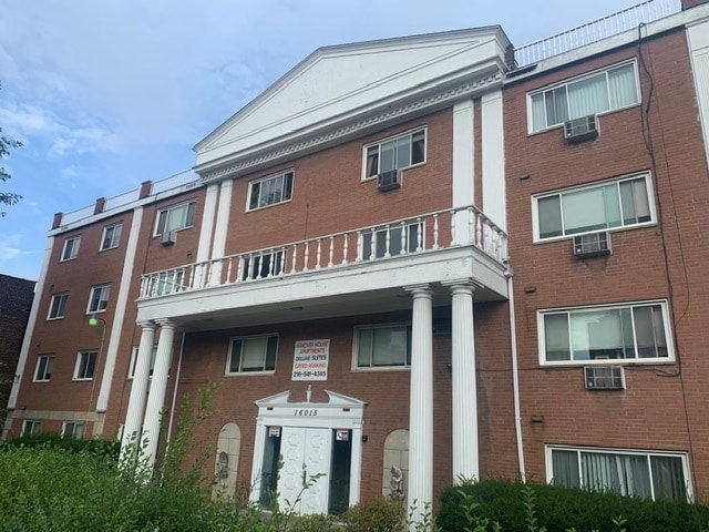 Hanover House Apartments in Cleveland, OH - Foto de edificio - Building Photo