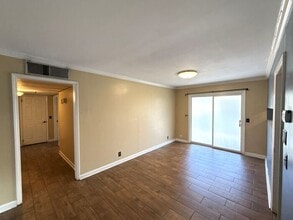 2632 Park Rd in Charlotte, NC - Foto de edificio - Building Photo