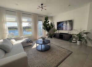 6140 Planta LN in Greenacres, FL - Building Photo - Building Photo