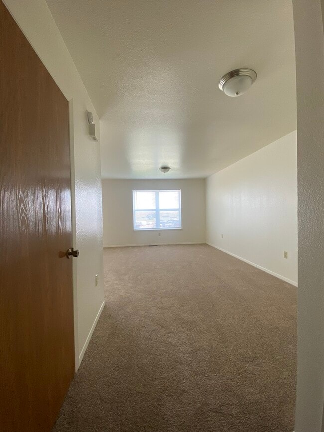 354 Norbeck Ct in Box Elder, SD - Building Photo - Building Photo