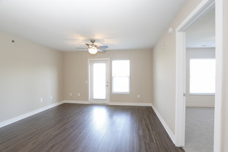 Copper Creek Apartment Homes in Maize, KS - Foto de edificio - Interior Photo