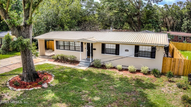 5424 Oliver St N in Jacksonville, FL - Building Photo - Building Photo