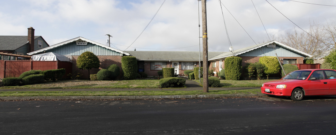 3808-3816 F St in Vancouver, WA - Building Photo