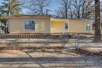 157 Harbor Dr in Gun Barrel City, TX - Building Photo - Building Photo