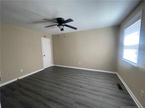 4953 Fieldcrest Dr in Fayetteville, NC - Building Photo - Building Photo