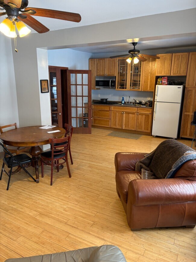 4740 Friendship Ave in Pittsburgh, PA - Building Photo - Building Photo