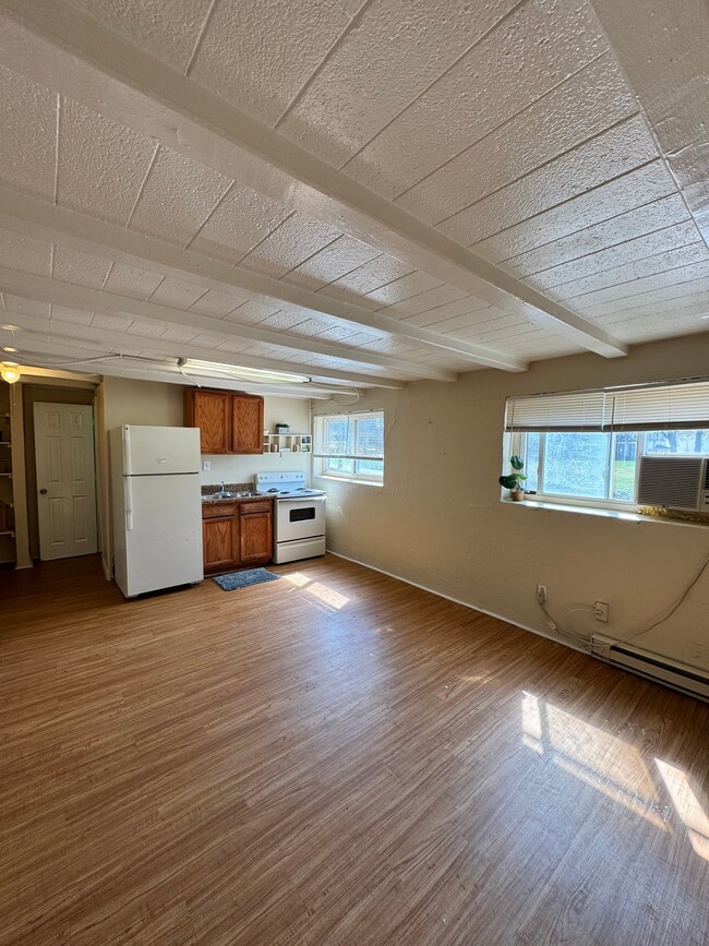 1901 E 5th Ave, Unit 11