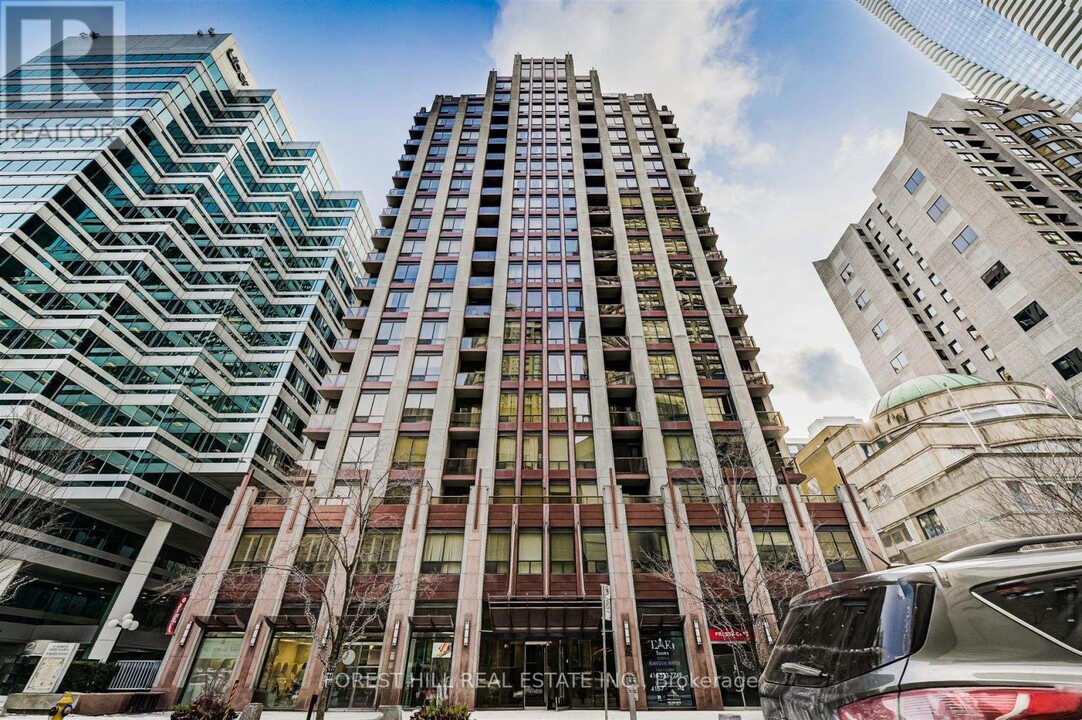 85-785 Bloor St E in Toronto, ON - Building Photo