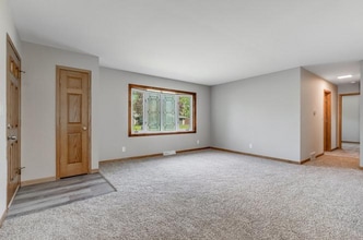 2040 Blueberry Ln in Aurora, IL - Foto de edificio - Building Photo