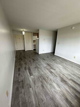 1508 1st St E in Thief River Falls, MN - Building Photo - Building Photo
