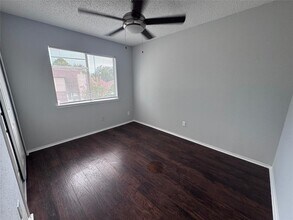 17611 Northhagen Dr in Houston, TX - Building Photo - Building Photo
