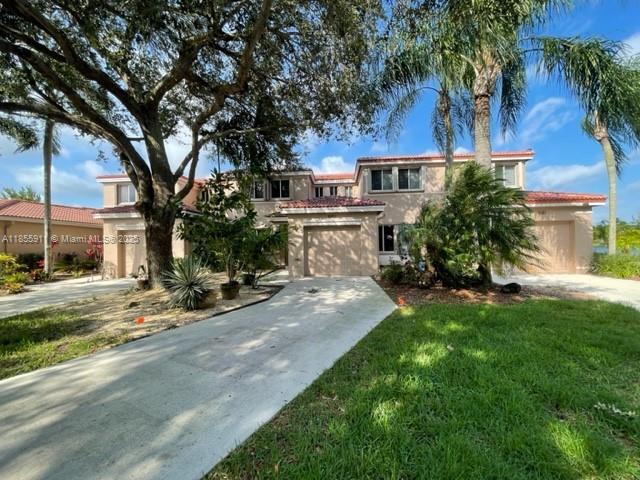 1683 SW 109th Terrace in Davie, FL - Foto de edificio