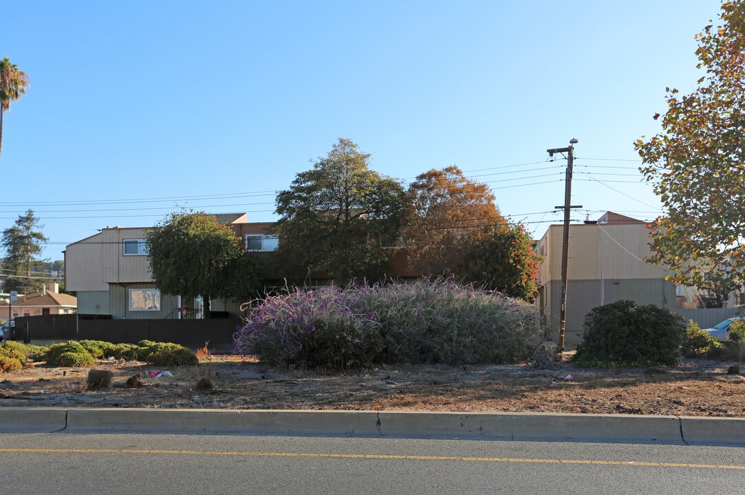 2226 94th Ave in Oakland, CA - Building Photo