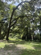 5475 Sombra Del Lago Dr in Tallahassee, FL - Building Photo - Building Photo