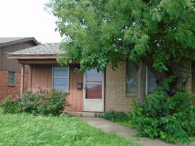 874 N Judge Ely Blvd in Abilene, TX - Building Photo