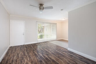 Beach West in Westminster, CA - Building Photo - Building Photo