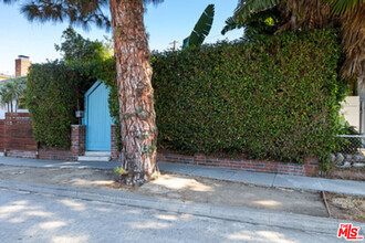 12420 Verdi St in Los Angeles, CA - Building Photo - Building Photo