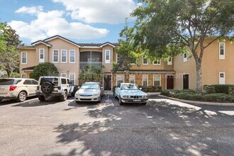 10075 Gate Pkwy N in Jacksonville, FL - Building Photo - Building Photo