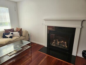 56 Majestic Ave in Nashua, NH - Building Photo - Building Photo