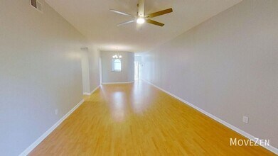 725 Bragg Dr-Unit -Unit B in Wilmington, NC - Building Photo - Building Photo