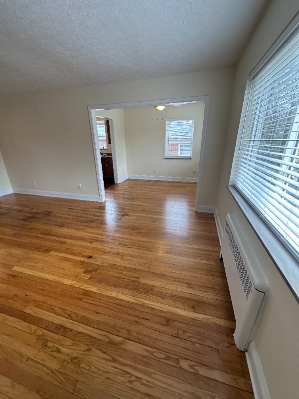 5937 Oakwood Ave, Unit 3 in Cincinnati, OH - Building Photo - Building Photo