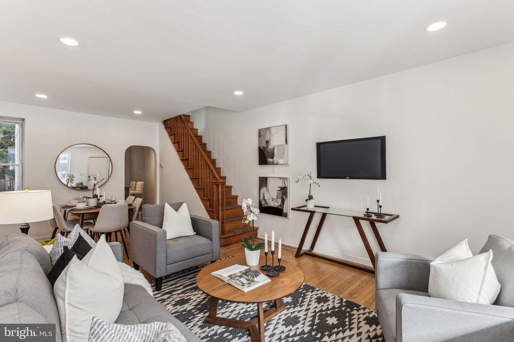 2952 Tulip St in Philadelphia, PA - Building Photo