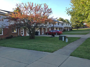 Ridgestone Apartments in Wadsworth, OH - Building Photo - Building Photo