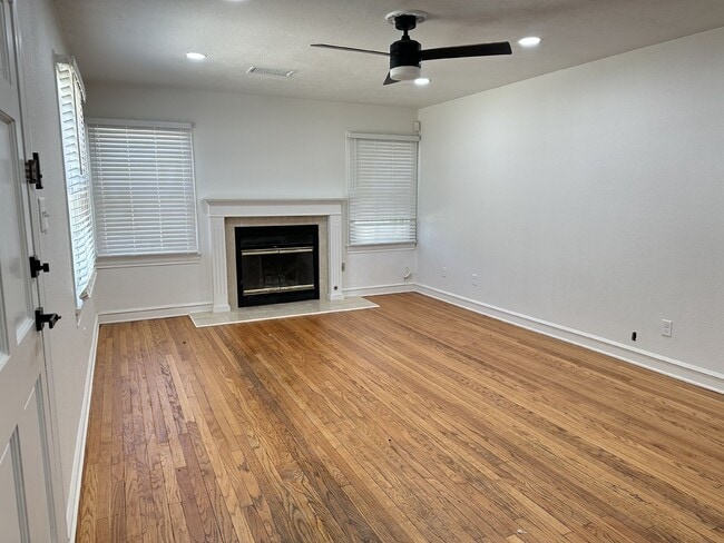 2313 29th St in Lubbock, TX - Building Photo - Building Photo