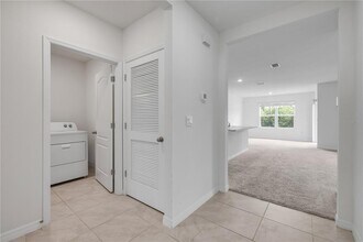 3213 Carpentaria Dr in New Smyrna Beach, FL - Building Photo - Building Photo