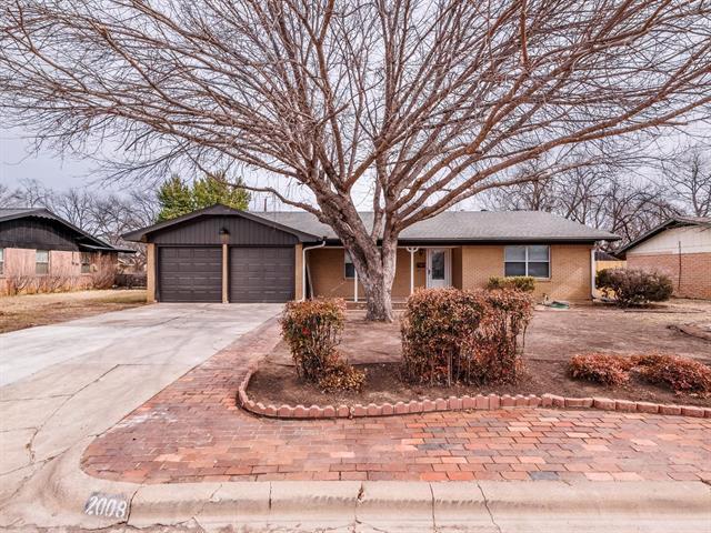 property at 2008 10th St