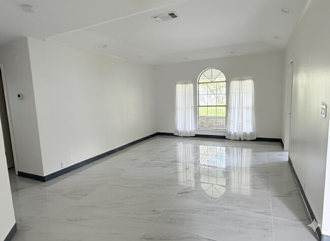 1132 Quail Hollow Loop in Laredo, TX - Building Photo - Building Photo