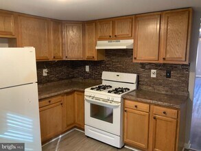 228 Orange St in Gloucester City, NJ - Building Photo - Building Photo