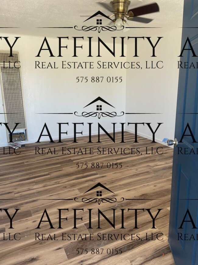 2607 Missouri St in Carlsbad, NM - Building Photo - Building Photo