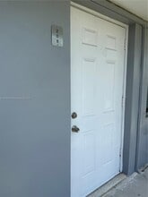 519 SW 27th Ave in Fort Lauderdale, FL - Building Photo - Building Photo