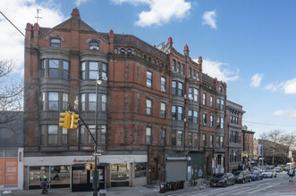 76-82 St. Marks Avenue in Brooklyn, NY - Foto de edificio - Primary Photo