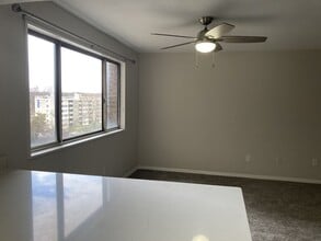 1836 Metzerott Rd in Adelphi, MD - Building Photo - Building Photo