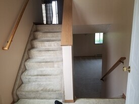 1829 13th St E in West Fargo, ND - Building Photo