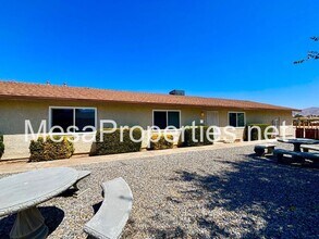21460 Laguna Rd in Apple Valley, CA - Building Photo - Building Photo