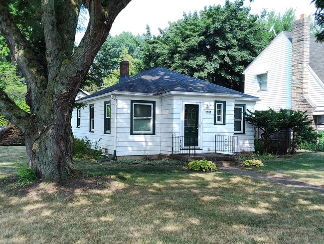 property at 2181 Dewey Ave