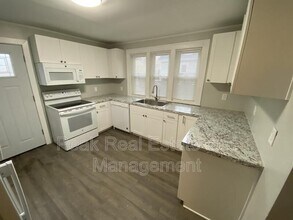 1154 Prospect Ave SE in Grand Rapids, MI - Building Photo - Building Photo