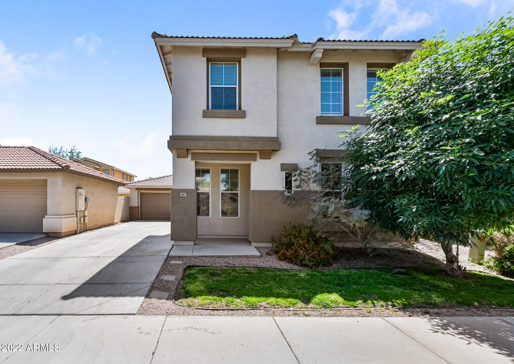 1867 E Harrison St in Gilbert, AZ - Building Photo