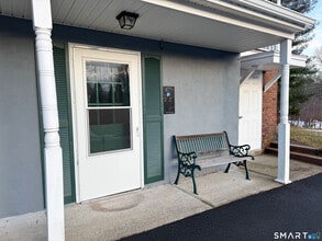 251 Main St in Middlefield, CT - Building Photo - Building Photo