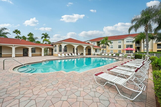 Treasure Cay Apartments in Fort Pierce, FL - Building Photo - Building Photo