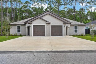 44 Regency Dr in Palm Coast, FL - Building Photo