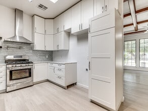 11208 Kingsgate Terrace in Oklahoma City, OK - Building Photo - Building Photo