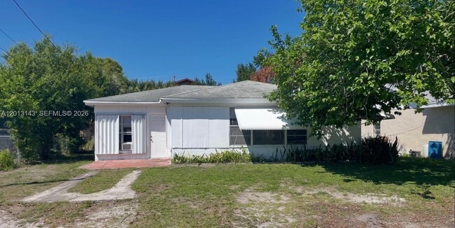 property at 2908 Dunbar St