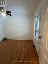 12 Mahoney Ave in Toronto, ON - Building Photo - Building Photo