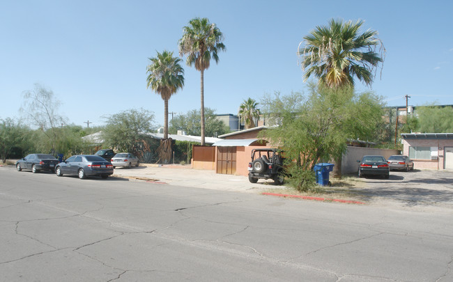 1135-1143 E 9th St in Tucson, AZ - Building Photo - Building Photo